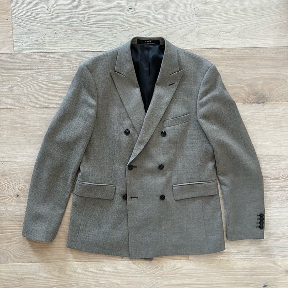 Zara Men's Grey Double-Breasted Suit Jacket - Picture 2 of 8